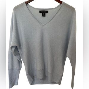Tahari Women's Medium Light Blue Cashmere V Neck Pullover Sweater